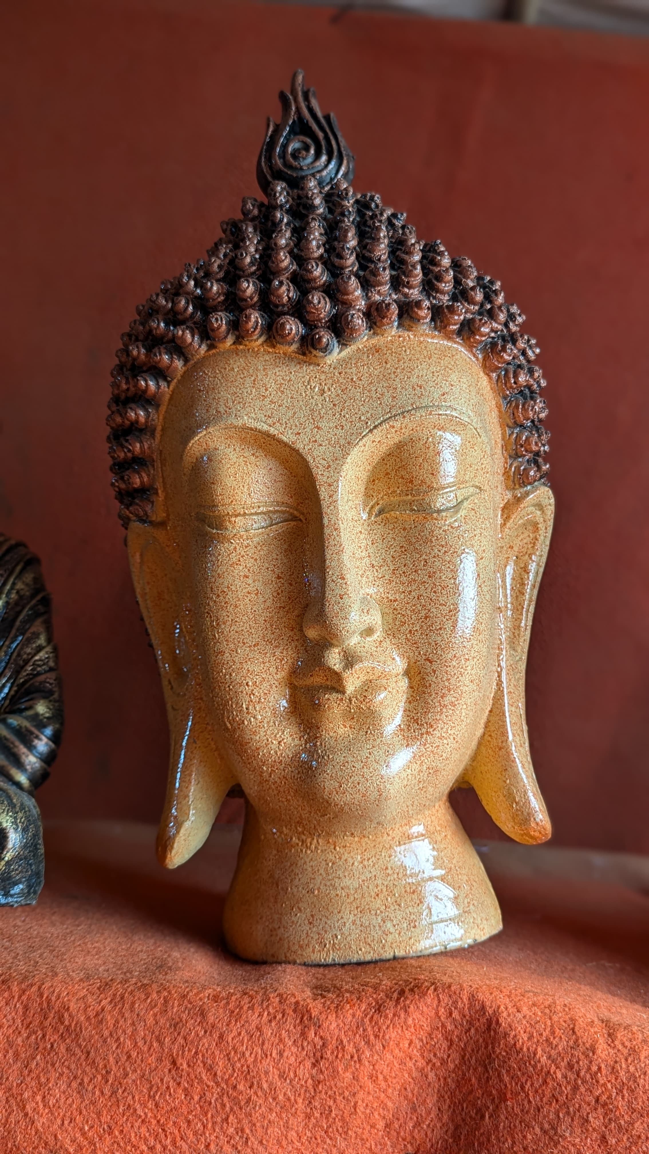 Buddha Head Statue for Showpiece/Home Decor/Living Room Decor I Calming Meditating Buddha Idol I Peace and Good Luck Statue for Decoration I Spiritual Gift