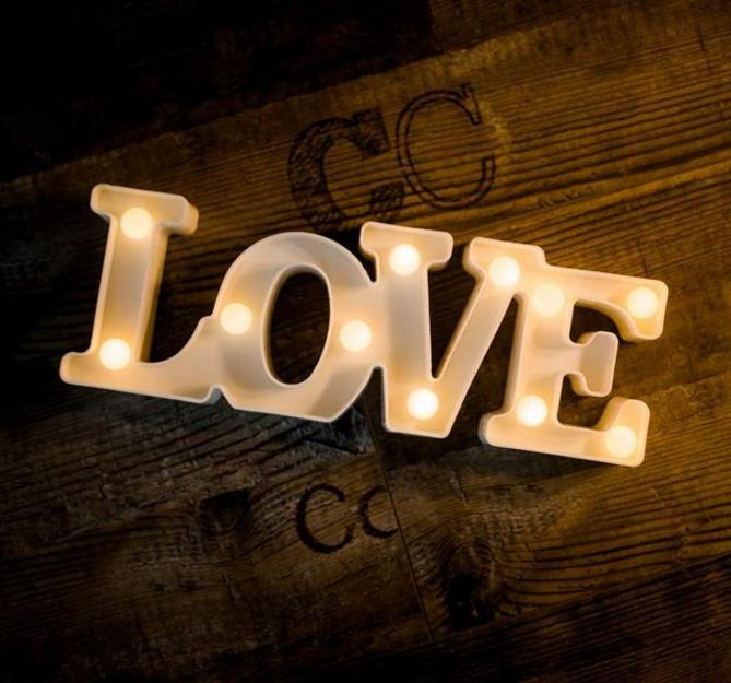 Marquee Light - LOVE Word Shape